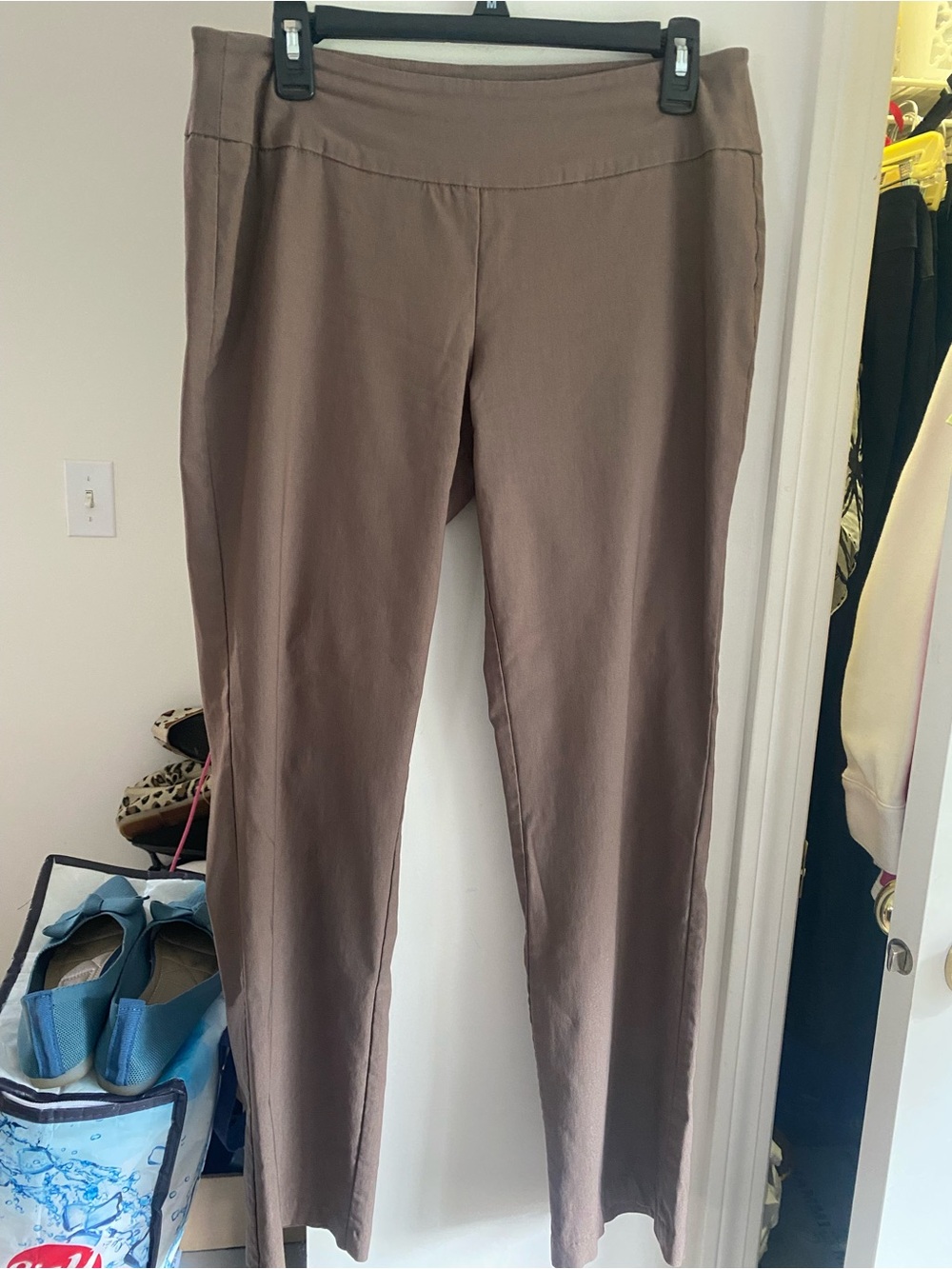 Lulu-B street length pant in dark brown
